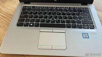 HP EliteBook 820 G3 - 5