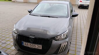 Predám Peugeot 208 1,2 55 kw - 5