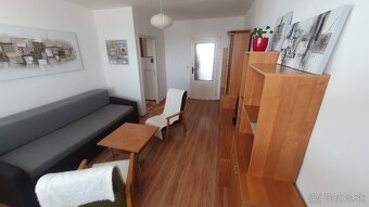 1.5 izbovy byt na prenajom - 5