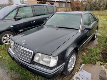 Mercedes benz w124 coupe - 5