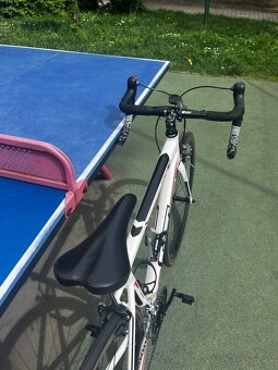 Predám cestný bicykel GT (veľkosť S) - 5