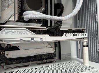 i9 14900KF\32GB\RTX 4070\SSD\8500W Zdroj - 5