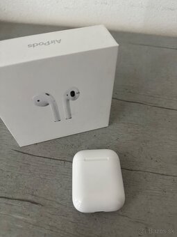 Apple AirPods - 5