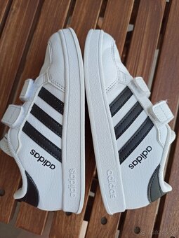 Tenisky Adidas veľ 26,5 - 5