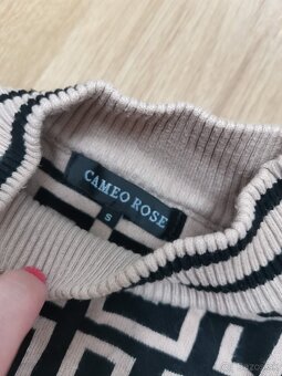 Pulóvrové šaty Cameo Rose č. S - 5