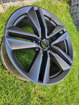 5X114,3 R19 Mustang alu disk - 5