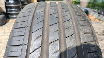 Letné pneu 225/35 ZR19 --- NEXEN - 5