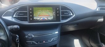 Peugeot 308 - 5
