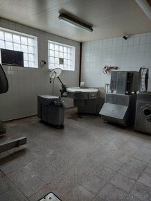 Prenájom výrobno skladovacích priestorov 3975m2 - 5