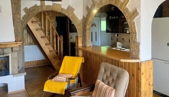 Krásna chata s veľkým pozemkom - 5