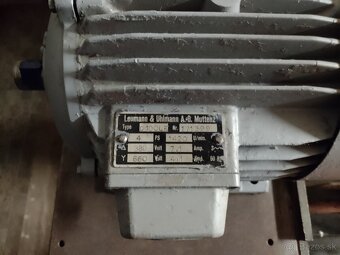 Predam 3kw elektromotor. - 5