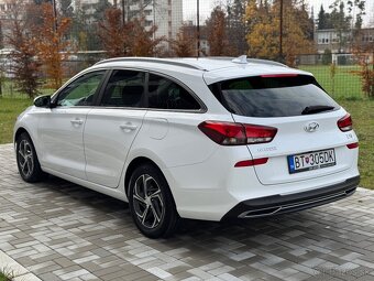 Hyundai i30 CW 2021, 1.6 CRDi Family, automat, DPH - 5