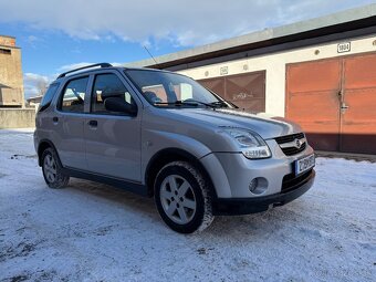 Suzuki Ignis 1.5 4x4 - 5