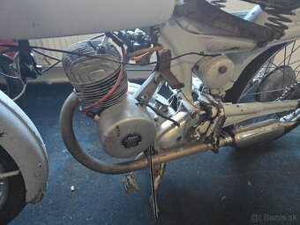Benelli Pesaro 125 ccm - 5