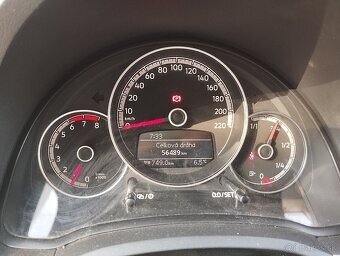 VW up - 5