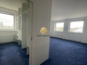 NA PREDAJ veľkometrážny byt 102m2, pivnica a parkovanie vo d - 5