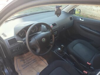 Škoda fabia 1.2 HTP 2007 145 000km - 5