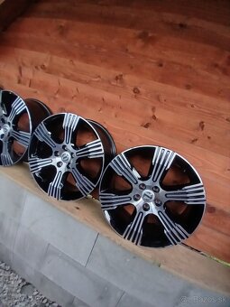 5x108 r18 volvo - 5