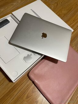 MacBook Air 13" (2020) – Perfektný stav, ideálny na štúdium - 5