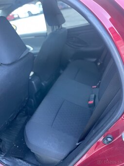 Predám Toyotu Yaris - 5
