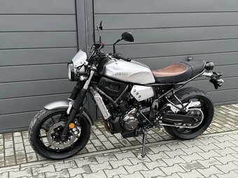 Yamaha XSR 700 - 5