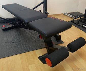 Vystužená polohovacia posilňovacia lavica Bench 900 - 5