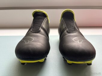 Detské futbalové kopačky Puma Finesse 32 - 5
