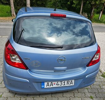 OPEL CORSA 1.2 BENZIN KLIMA Kamera 5 dverí servisná kniha - - 5