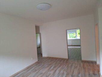 Na predaj 3 izbový byt 96 m2, 15 min. od Žiliny v Dlhom Poli - 5