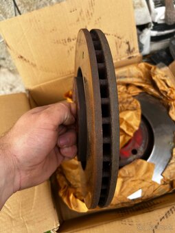 Peugeot 207 brzdy kotúče a dosky - 5