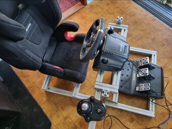 REZERVOVANE Predam ram na volant - 5