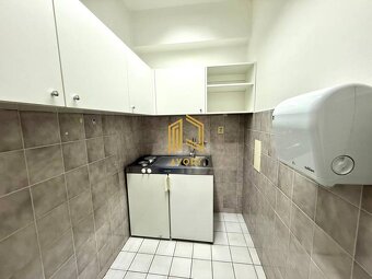NA PRENÁJOM KANCELÁRIA (14m2) V CENTRE MESTA SENICA - 5