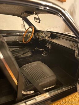 Ford Mustang shelby gt500 - 5