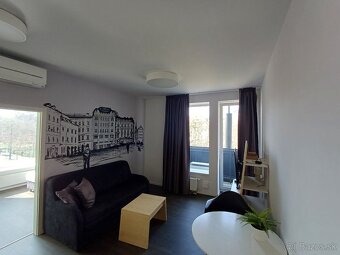 Byty Bratislava predá 2 izb. byt na ul. Žilinská, BA I. - 5