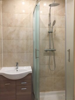 Príjemný 2i byt s balkónom na Štrkovci - 5