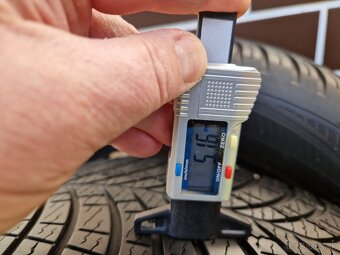 Goodyear VECTOR 4SEASONS 215/60 R17 100 H - 5