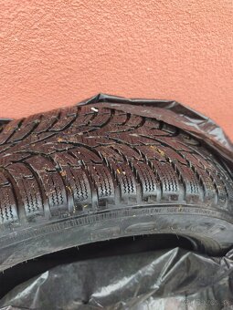 185/60 R15  zimné Nokian - 5