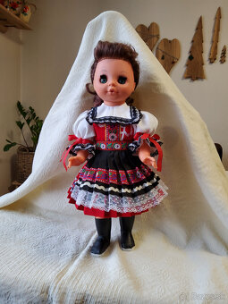 retro bábiky v kroji top stav výška 33 a 40 cm - 5