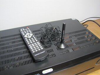 Predám Harman/Kardon AVR161S - 5