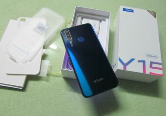 Vivo Y15 - 5