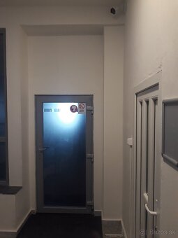 Na prenájom obchodné a kancelárske priestory v Humennom - 5