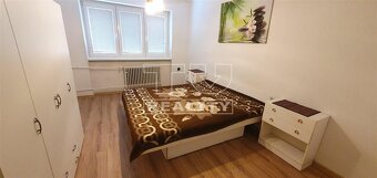 Prenájom zariadeného 3i bytu v priamom centre Banskej... - 5