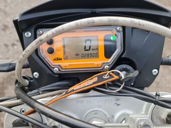 KTM LC4 640 SM r.v.2006 , drobne oderky - 5