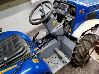 Predám malotraktor Kubota - 5