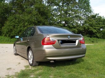 BMW 320d E90 2008 - 5
