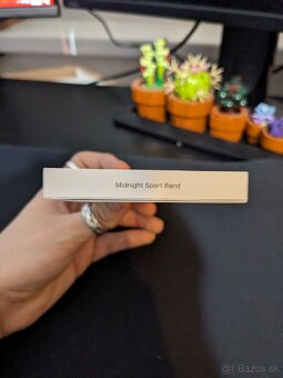 Apple Watch náramok Midnight M/L - 5