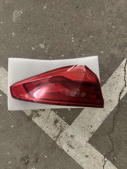 Predám zadné svetlá z BMW G30 - 5