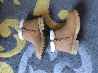 Dievčenské zateplené čižmy,veľkosť 29 - 5