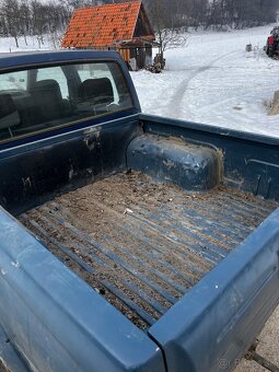 Nissan Navara 2.5td - 5