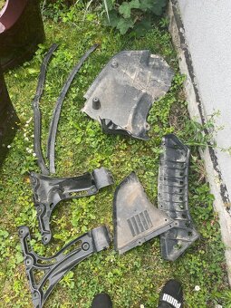 BMW 5 E60 nárazníky - 5